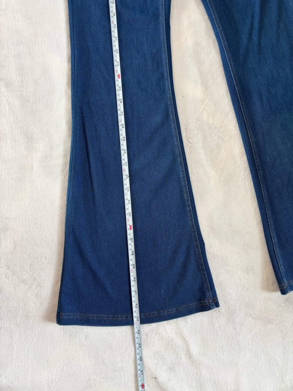 NWT Halara Crossover High Waisted Flare Jeans Medium Tall Lake Blue - Picture 9 of 12